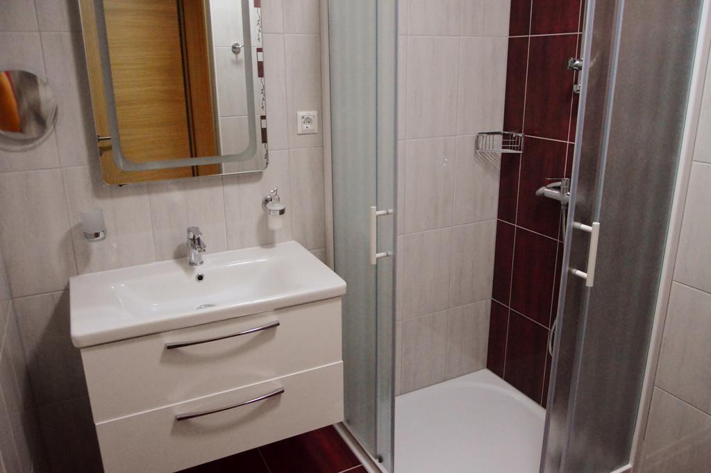 Apartament Turisticna Kmetija Cebelji Gradic Rogašovci Zewnętrze zdjęcie