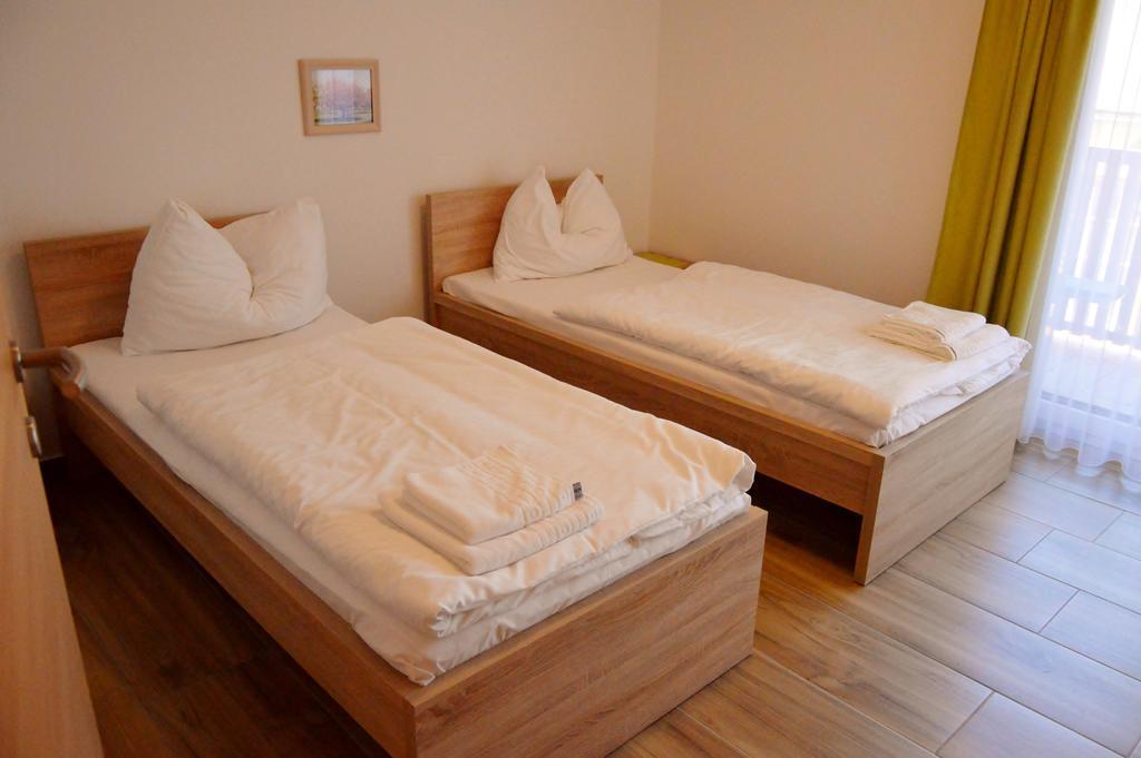 Apartament Turisticna Kmetija Cebelji Gradic Rogašovci Zewnętrze zdjęcie
