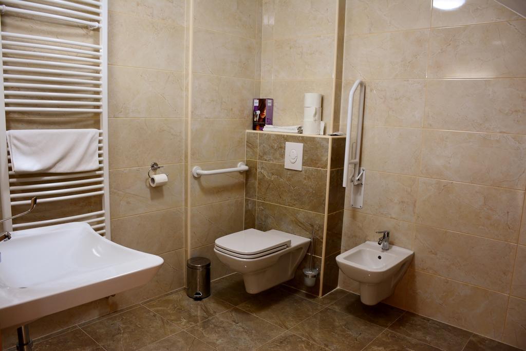 Apartament Turisticna Kmetija Cebelji Gradic Rogašovci Zewnętrze zdjęcie